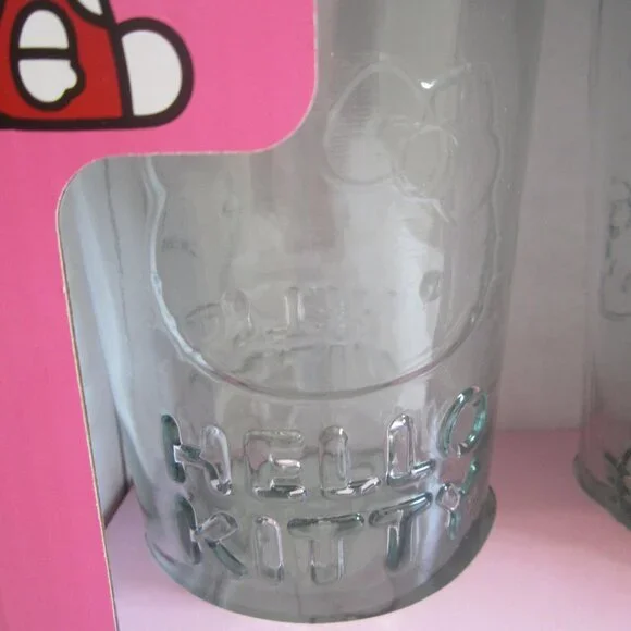 Hello Kitty Sanrio Glass Tumblers Set of 2 - Picture 3 of 6